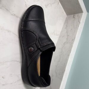 Clarks Black Tumbled Leather Flats
